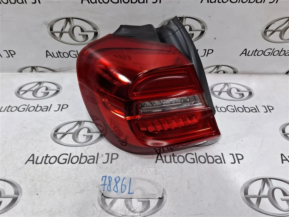 Фонарь задний (стоп сигнал) Mercedes-Benz GLA-Class