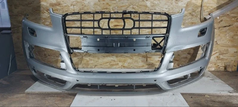 Бампер передний Audi Q7