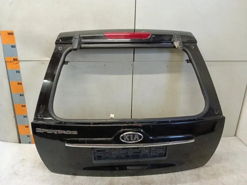 Дверь багажника Kia Sportage