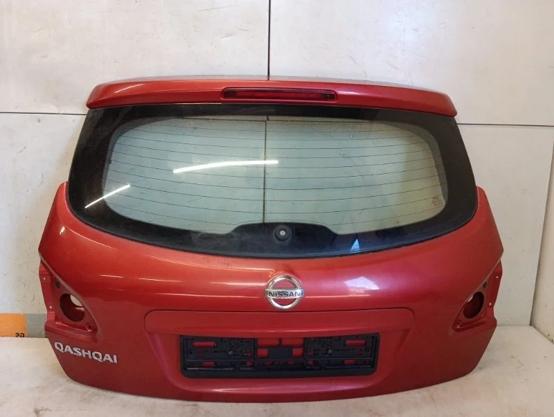 Дверь багажника Nissan Qashqai