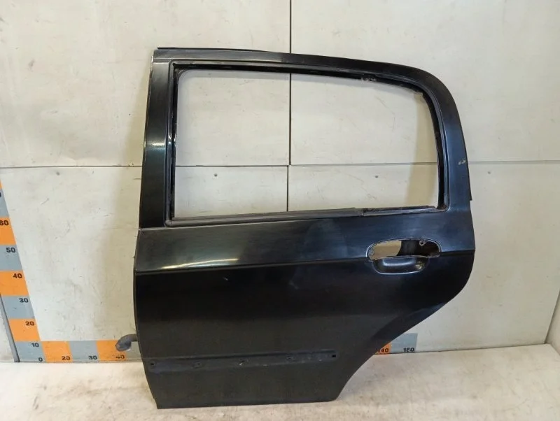 Дверь задняя левая Hyundai Getz
