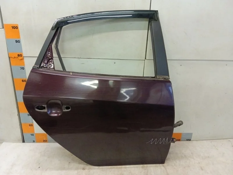 Дверь задняя правая Hyundai Elantra