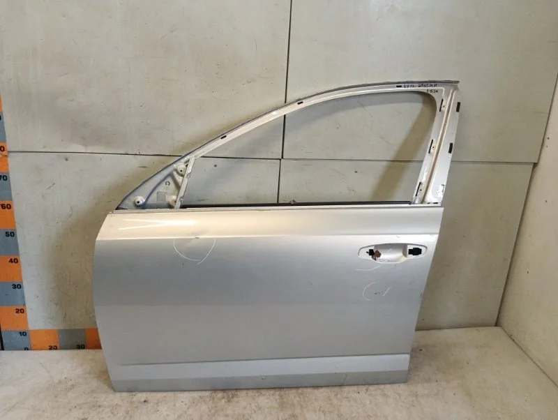 Дверь передняя левая Skoda Octavia