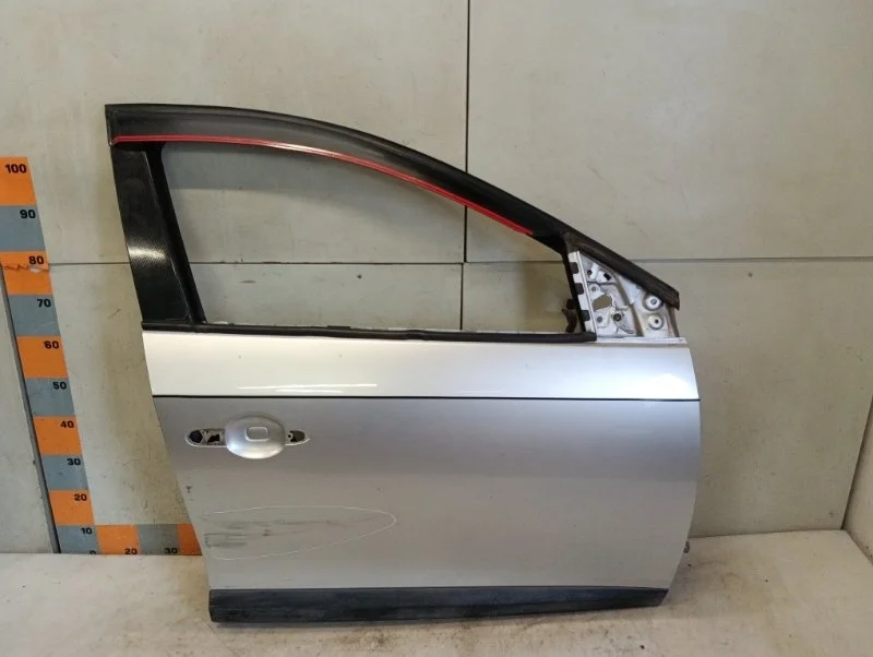 Дверь передняя правая Renault Fluence/Fluence Z.E.