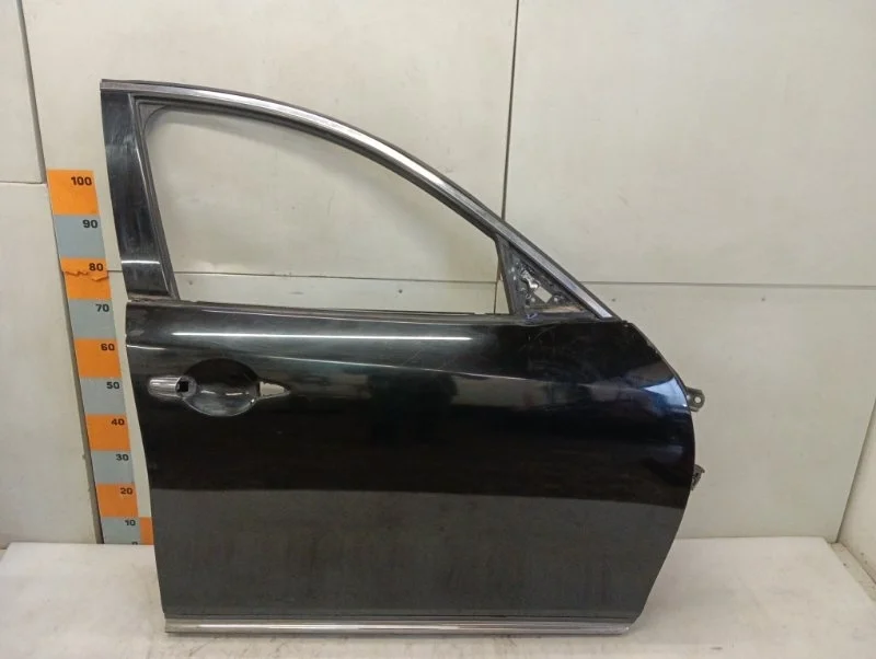 Дверь передняя правая Infiniti FX30d/FX35/FX37/FX50/QX70