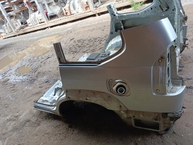 Крыло заднее левое Toyota Land Cruiser Prado