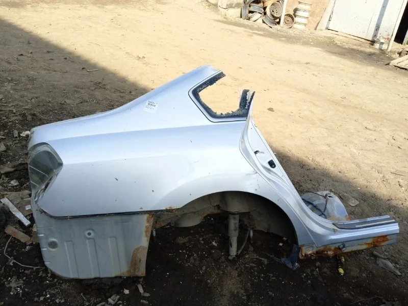 Крыло заднее правое Nissan Teana