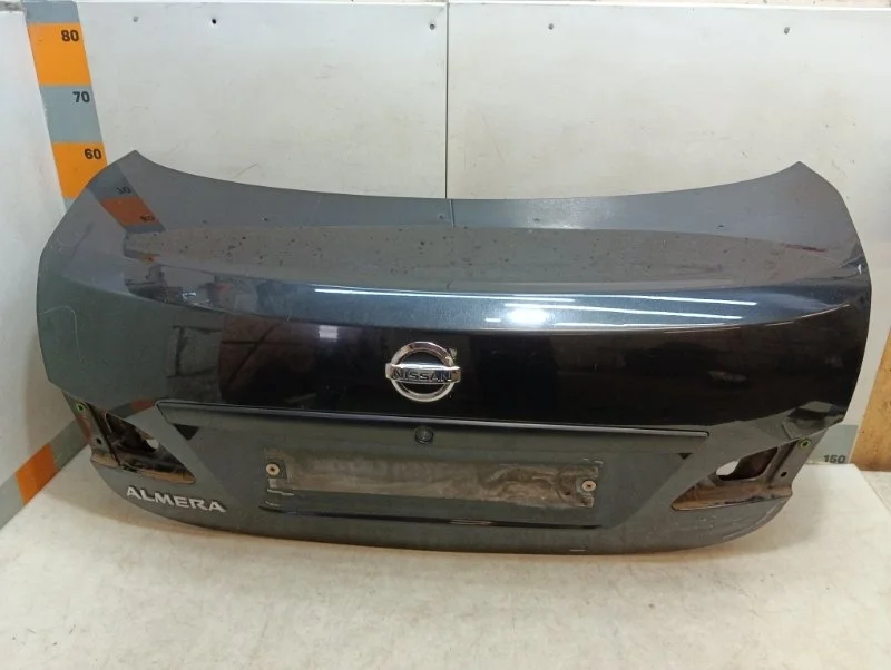 Крышка багажника Nissan Almera