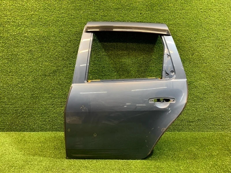 Дверь задняя левая Renault Duster