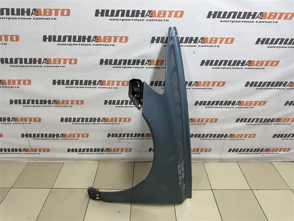 Крыло переднее левое Volvo V50