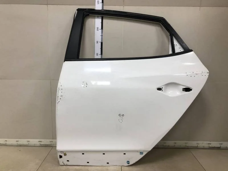 Дверь задняя левая Hyundai ix35