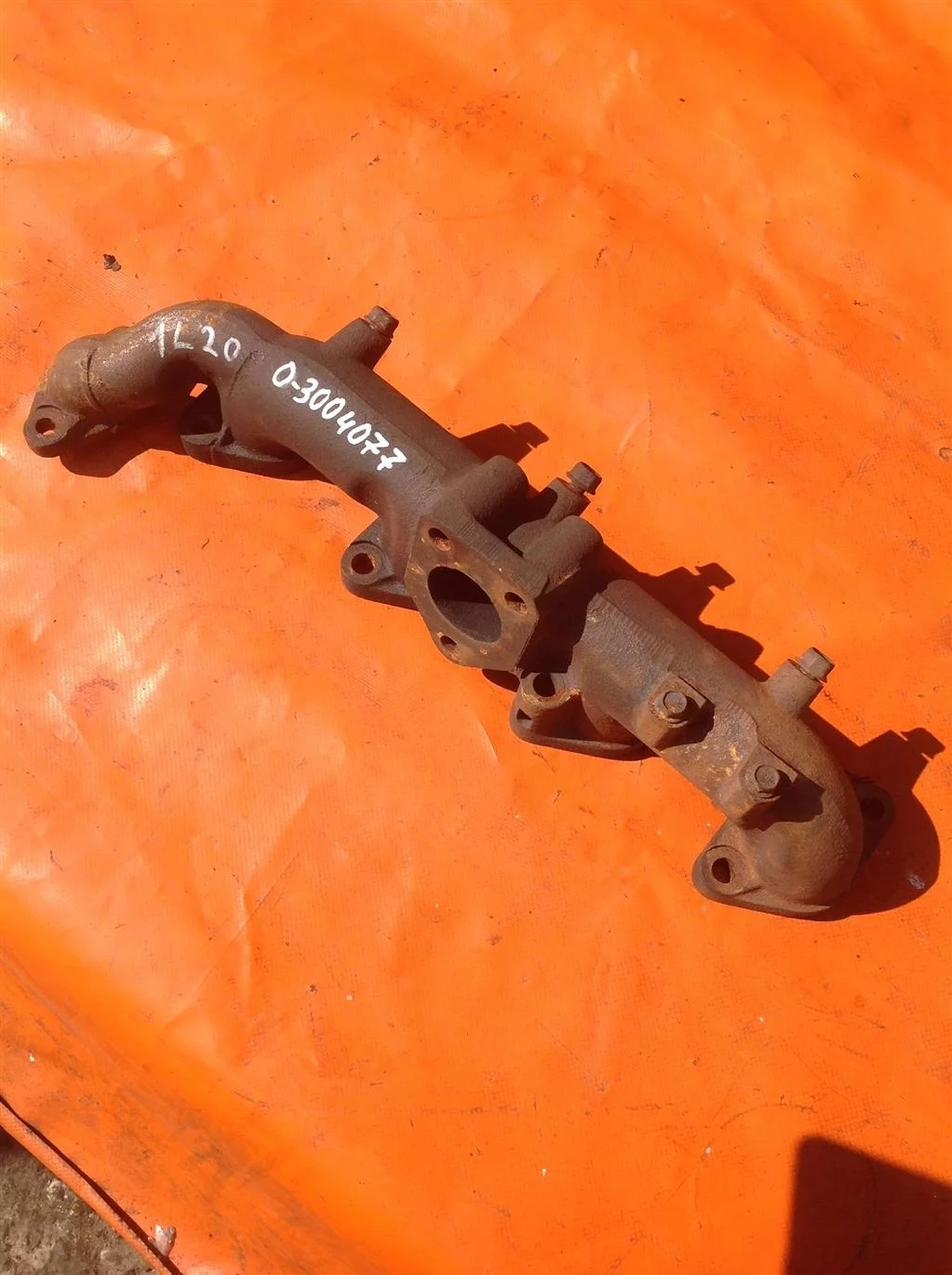 Выпускной коллектор Kia Sorento (2002-2009)