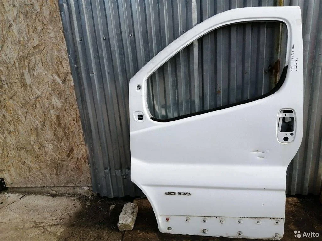 Дверь передняя левая Renault Trafic 2 (2001-2006)