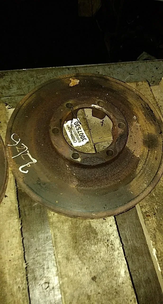 Диск тормозной передний Mitsubishi Pajero /Monter