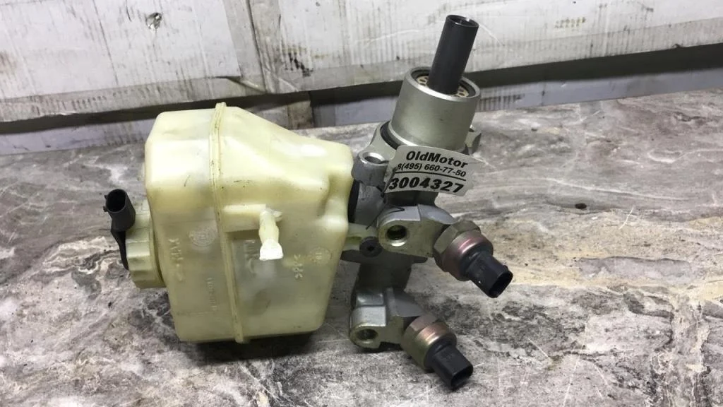 Главный тормозной цилиндр BMW 3-серия E46 (1998-2