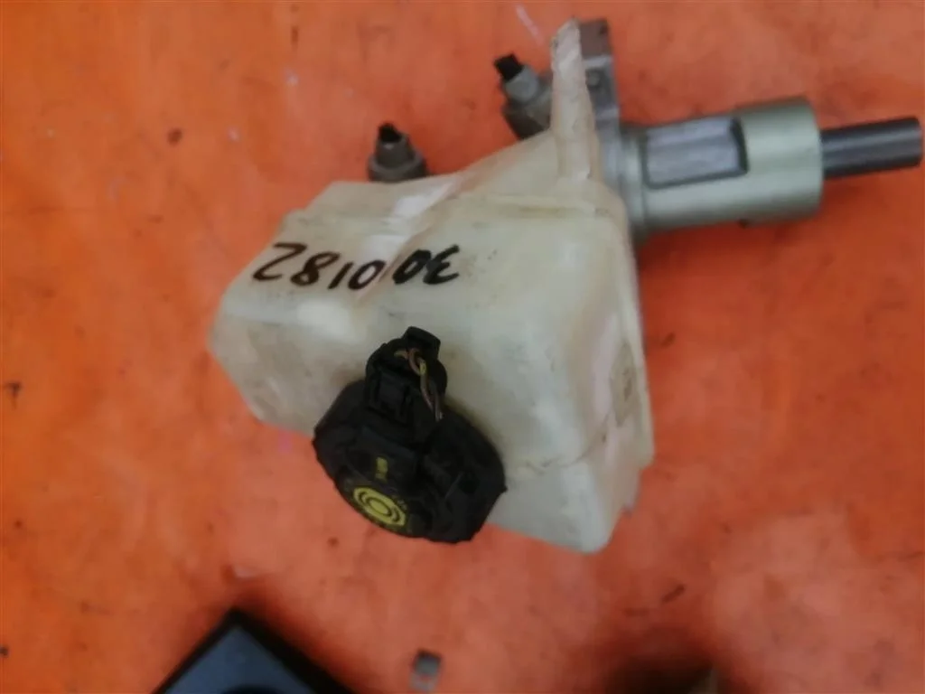 Главный тормозной цилиндр BMW 3-серия E90/E91 (20