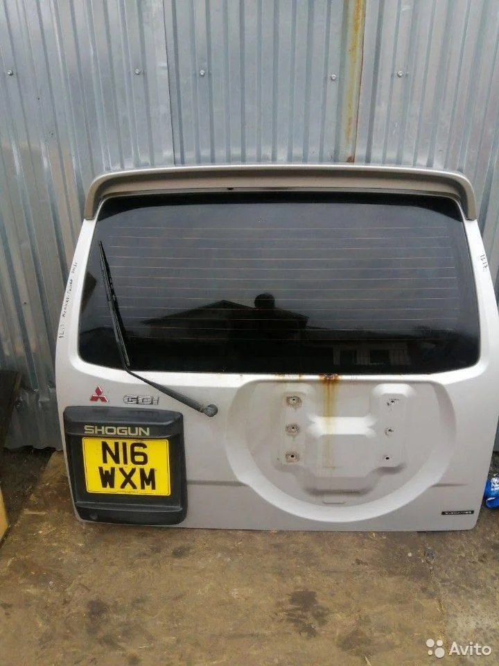 Крышка багажника Mitsubishi Pajero /Montero (V6,