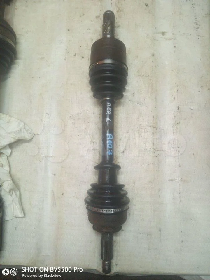 Приводной вал передний левый Kia Sorento (2002-20