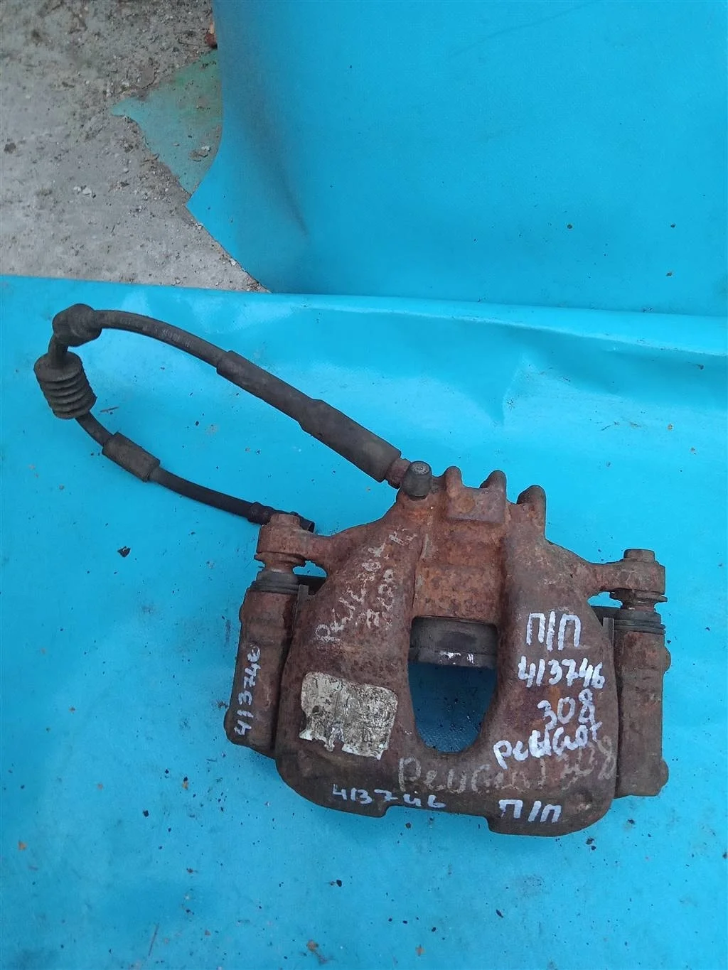 Суппорт тормозной передний правый Peugeot 308 (20