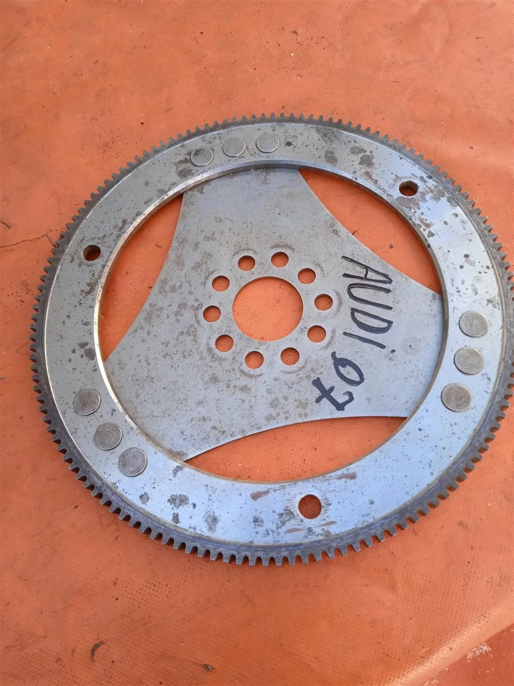 Маховик Audi Q7 (2006-2016)