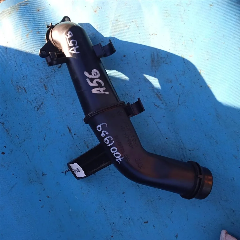 Патрубок интеркулера Opel  Insignia (2008-2017)