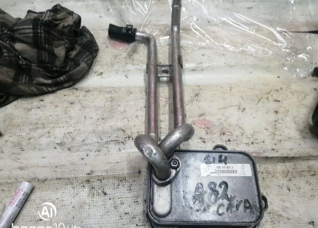 Радиатор масляный VW Tiguan (2011-2016)