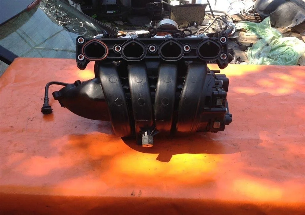 Коллектор впускной Chevrolet Aveo T300 (2011- 202