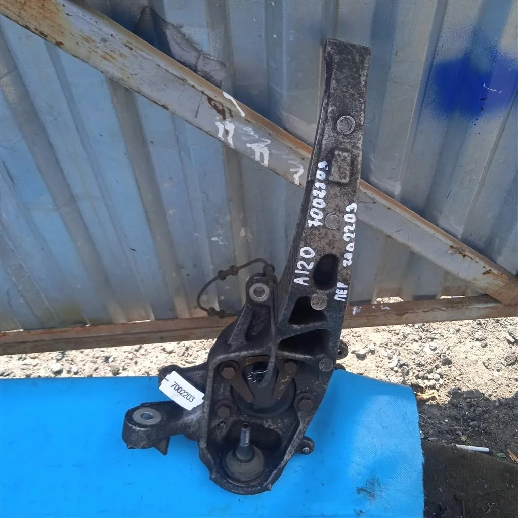 Кулак поворотный передний левый Jaguar XF, X250 (