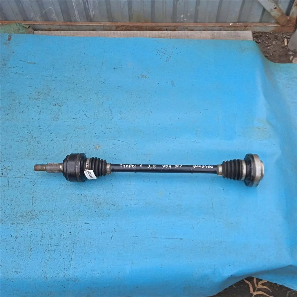 Полуось задняя VW Touareg (2002-2010)