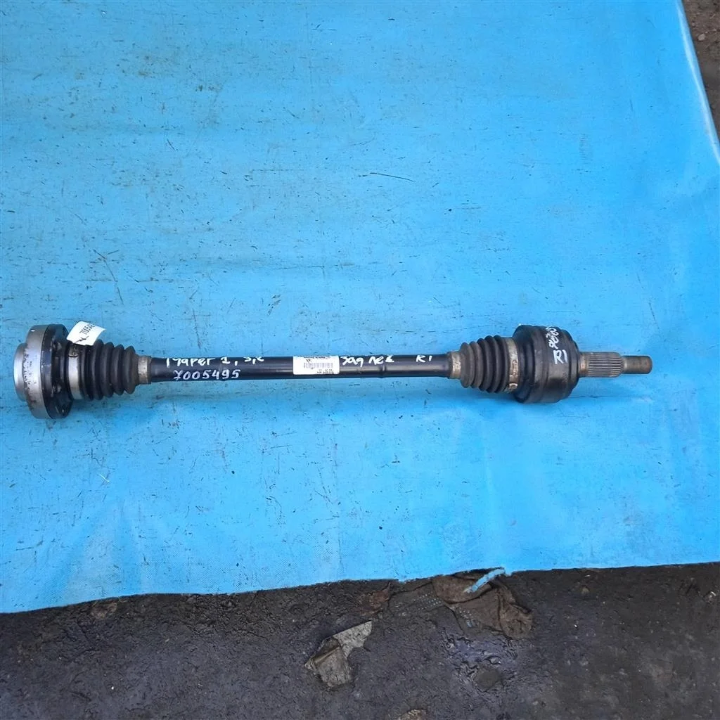 Полуось задняя левая VW Touareg (2002-2010)