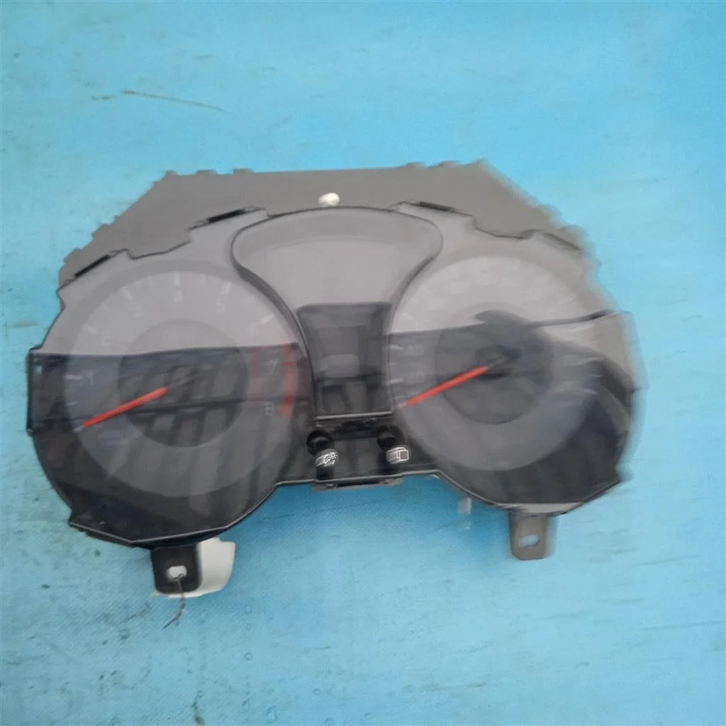 Щиток приборов Nissan Juke F15 (2010-2014)