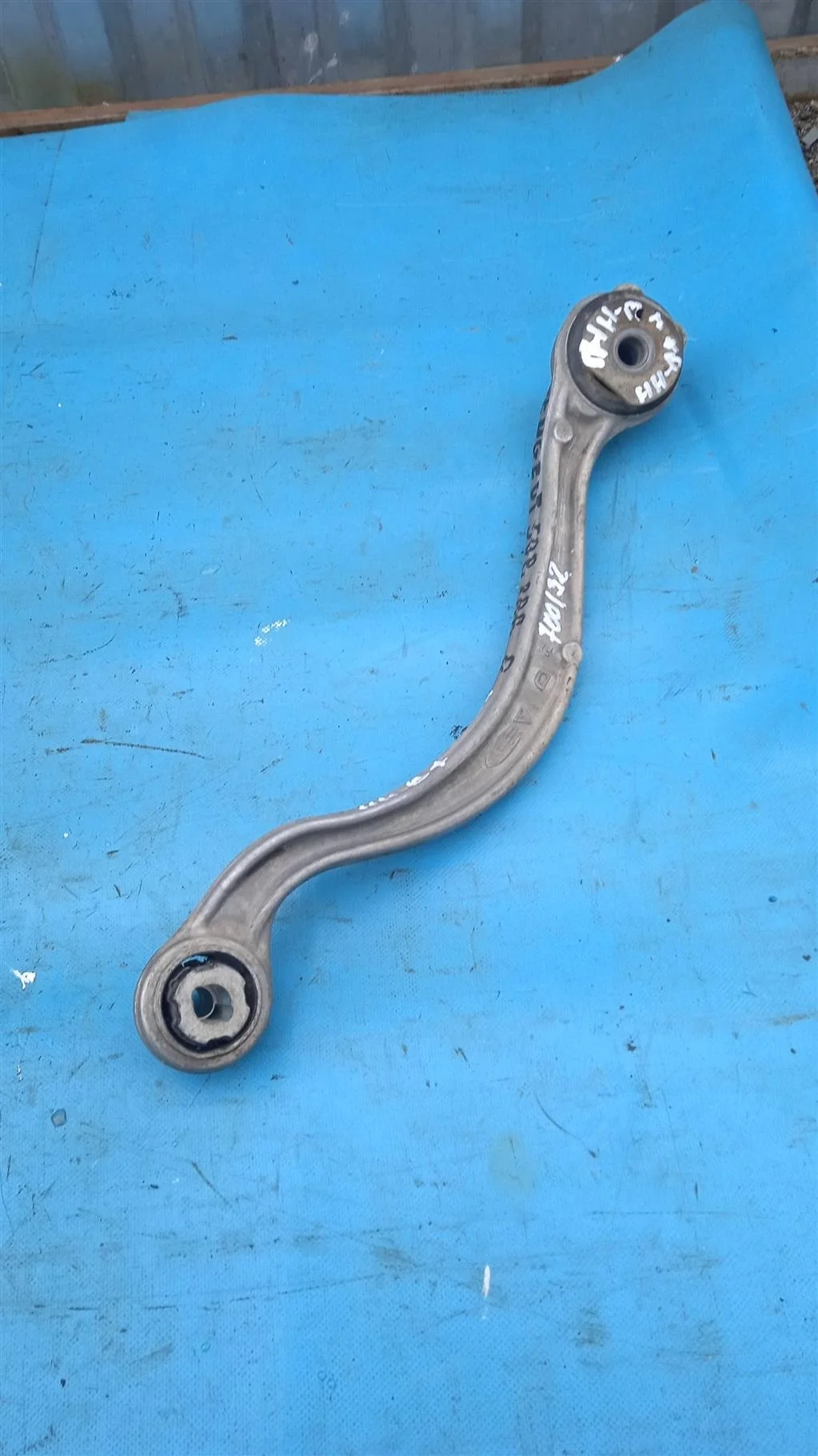 Рычаг задний продольный правый Peugeot 508 (2010-