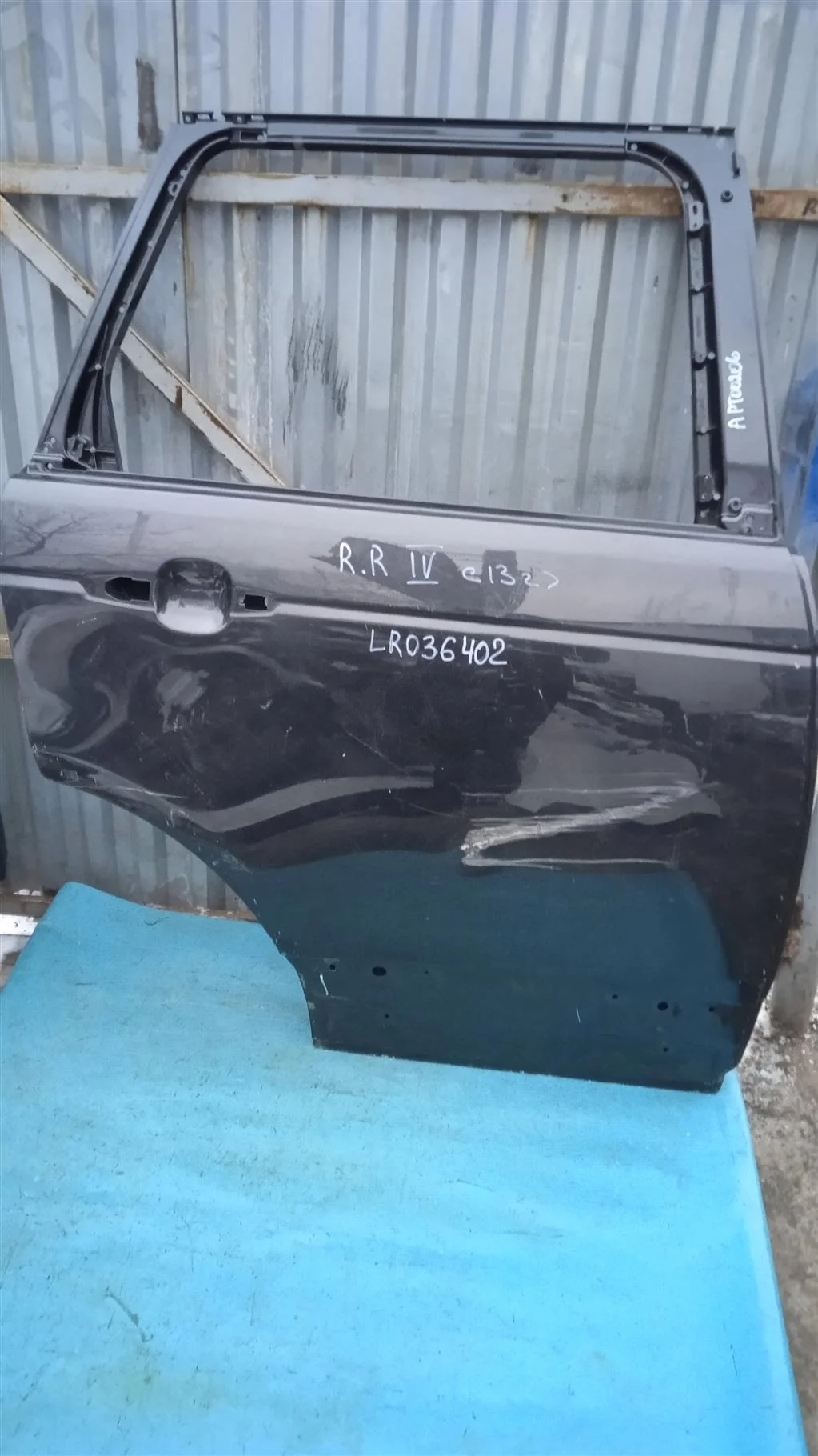 Дверь задняя правая Land Rover RANGE ROVER VOGUE