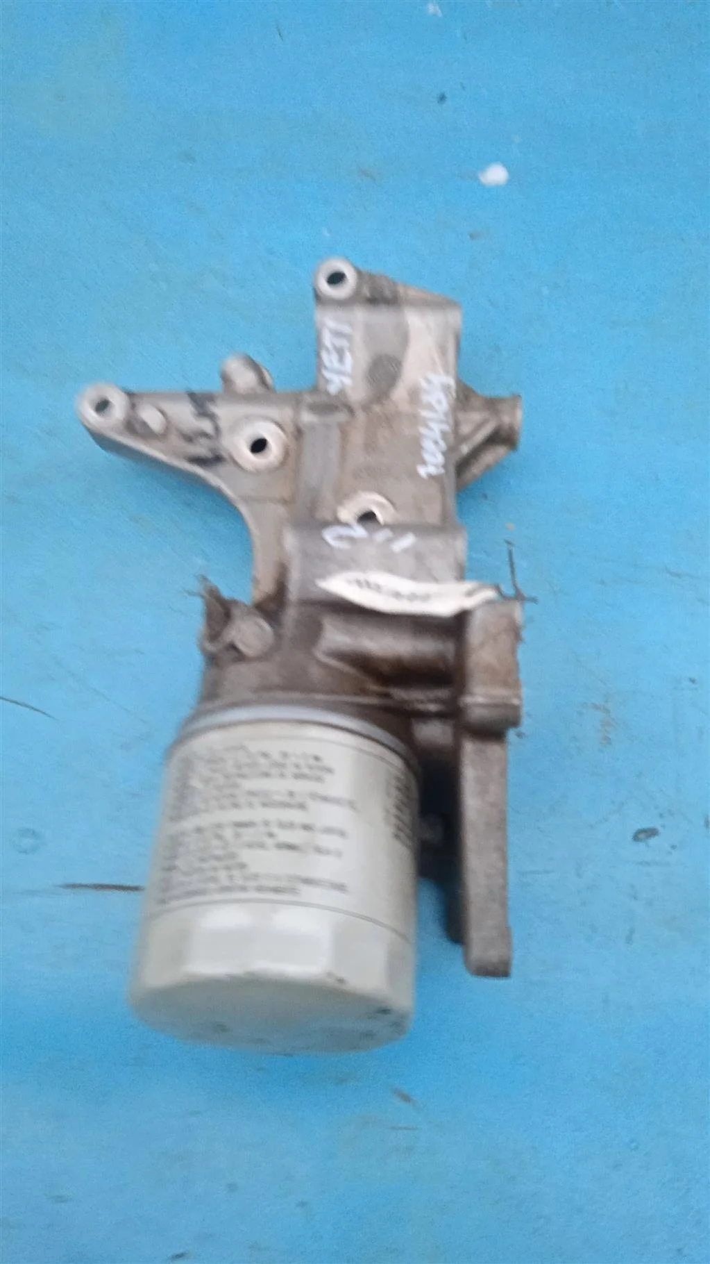 Кронштейн масляного фильтра Skoda Yeti (2009-2017)