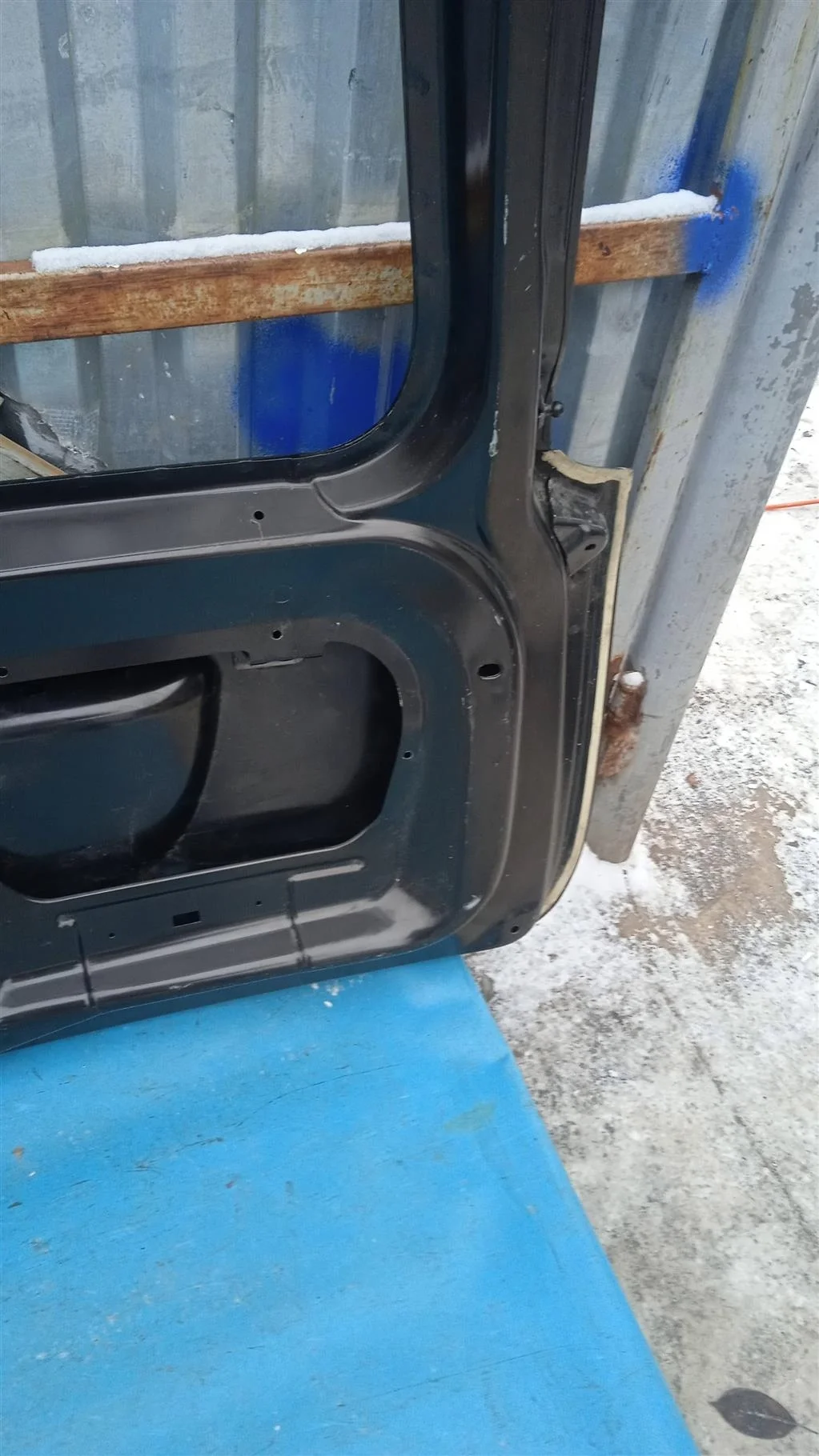 Крышка багажника Peugeot 206 (1998>)