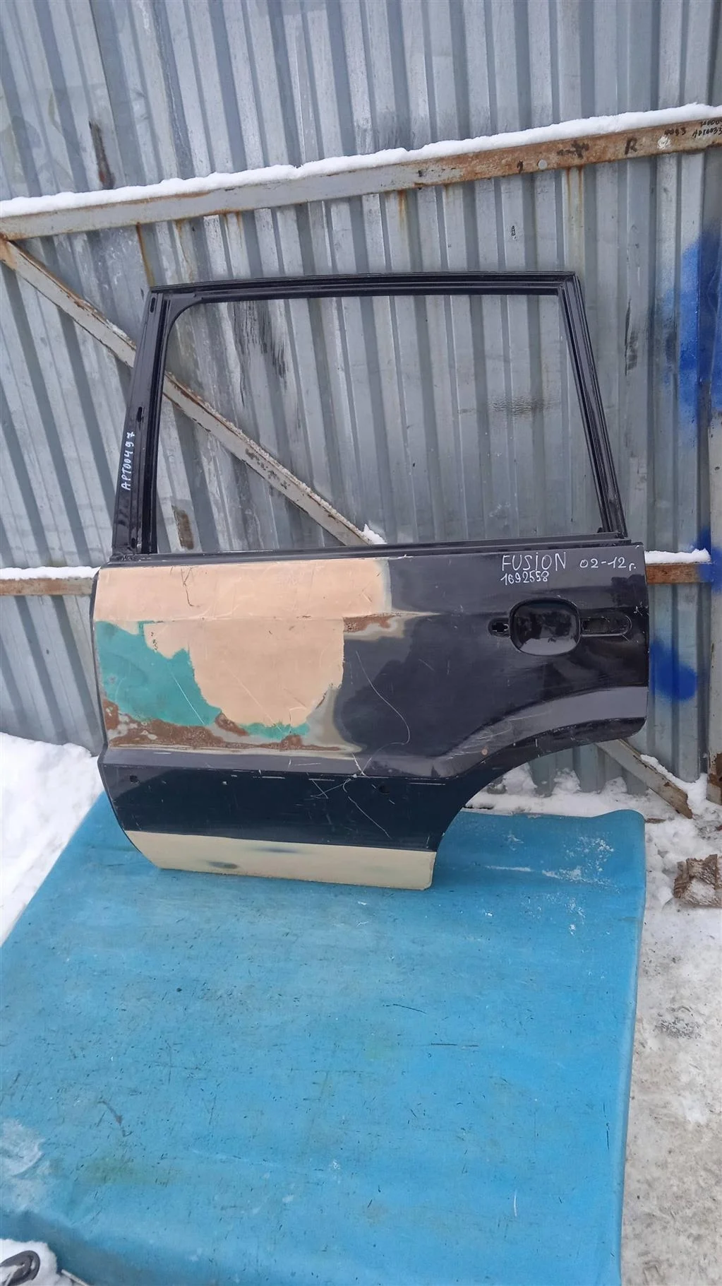 Дверь задняя левая Ford Fusion JU (2002-2012)