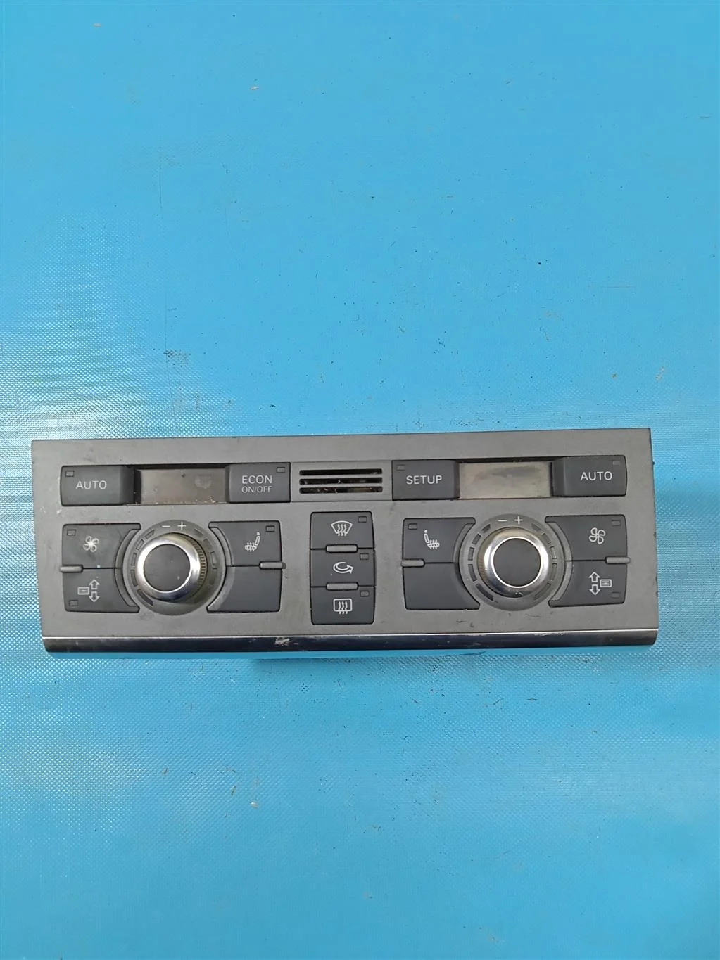 Блок управления кондиционером и климатом Audi A6