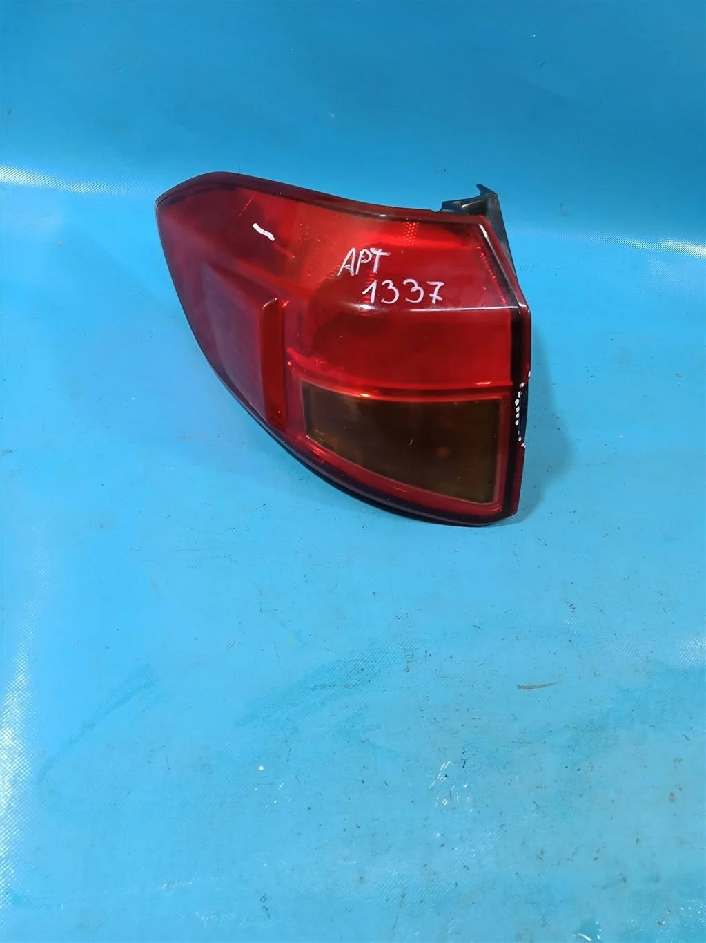 Фонарь задний левый Suzuki Vitara 4 (2014-2019)