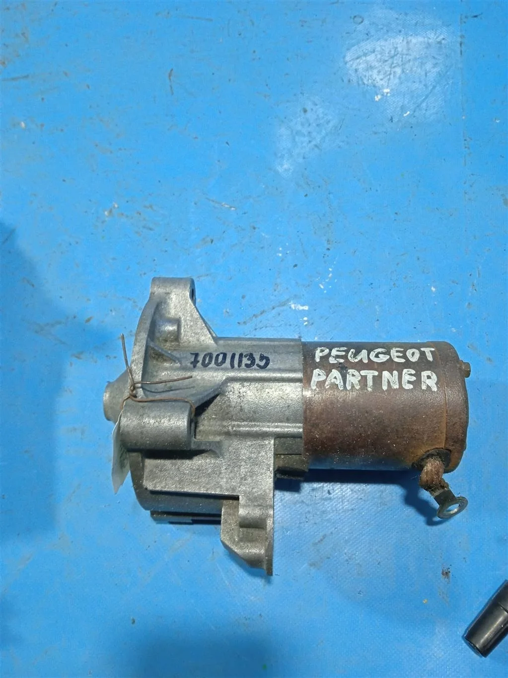Стартер Peugeot Partner 1996-2002