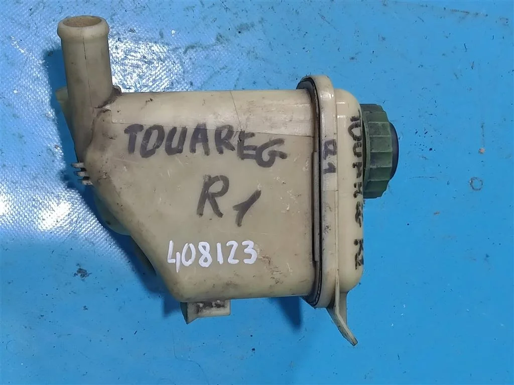 Бачок гидроусилителя VW Touareg (2002-2010)