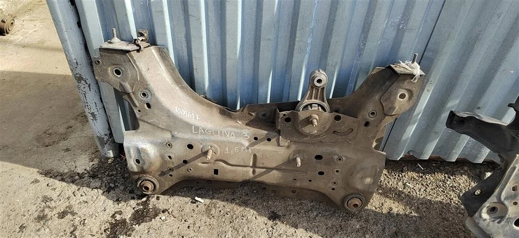 Подрамник передний Renault Laguna III (2007-2015)