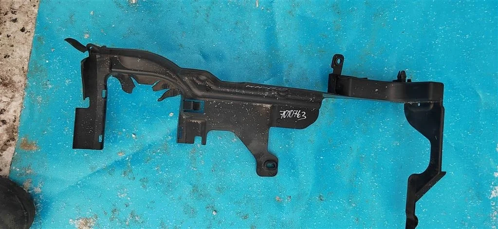 Дефлектор радиатора Volvo XC60 (2008-2017)