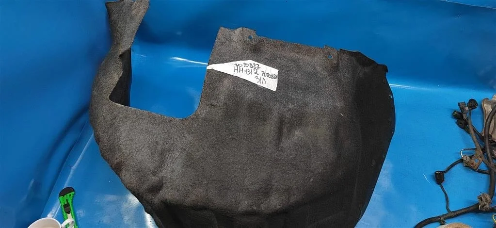 Локер (подкрылок) задний левый Volvo XC60 (2008-2