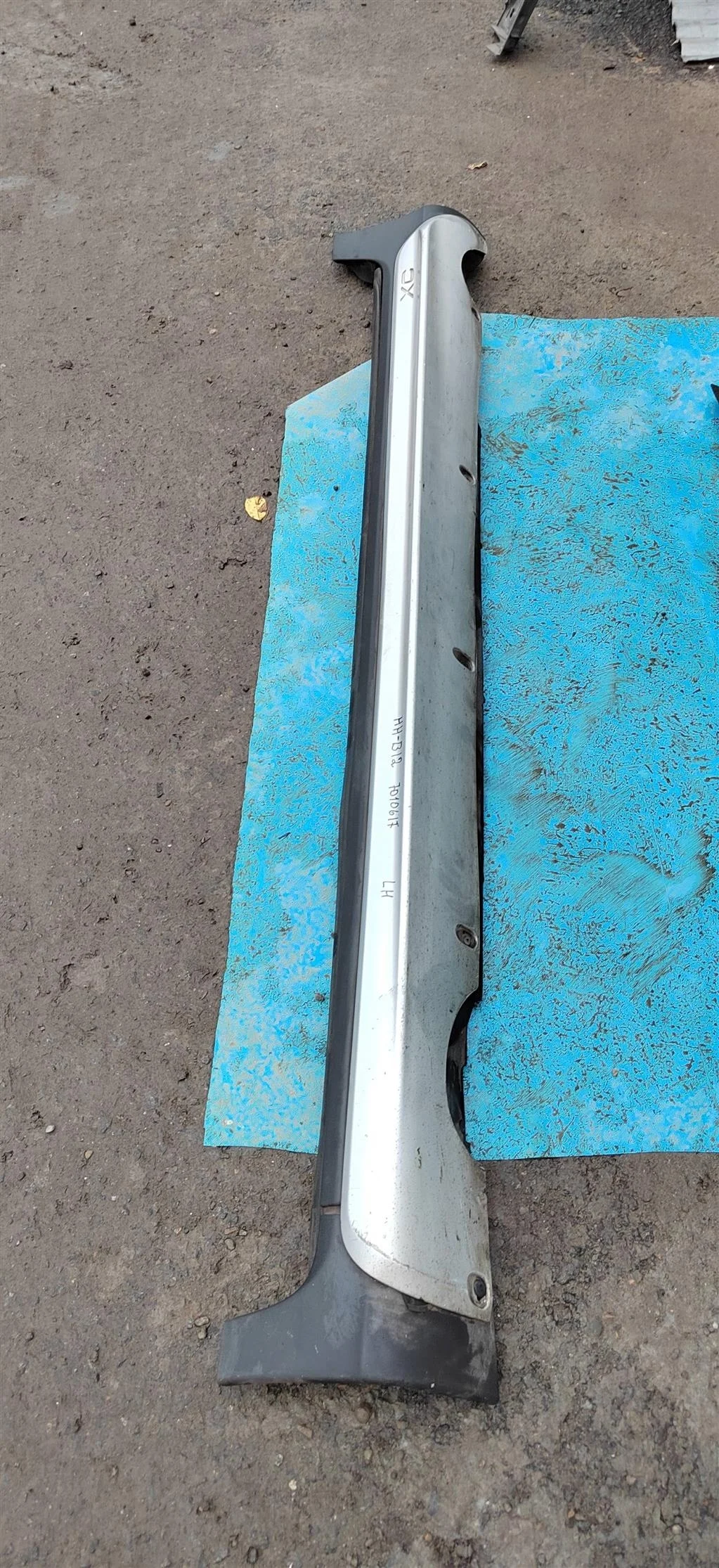 Накладка порога левая Volvo XC60 (2008-2017)