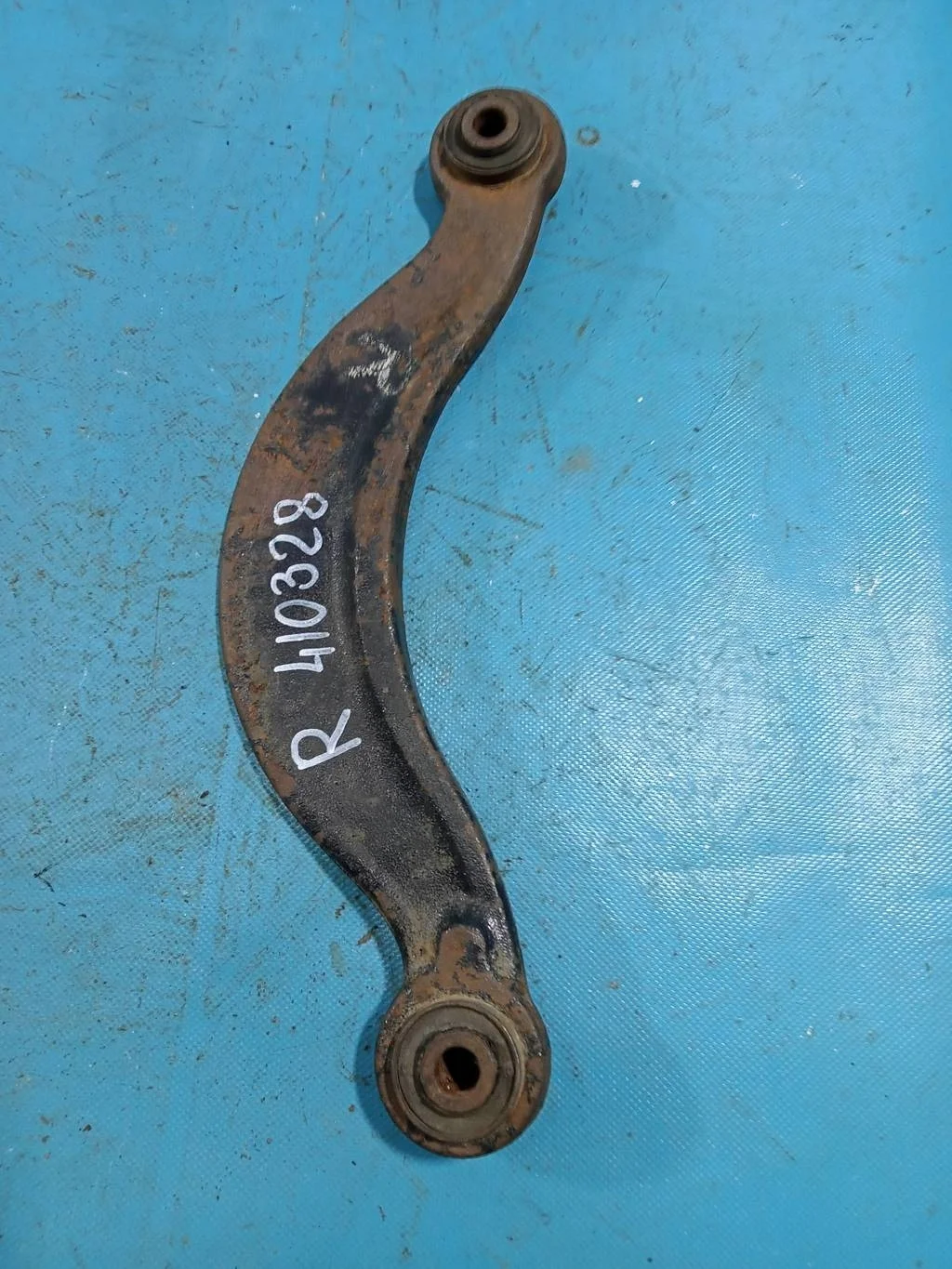 Рычаг задний Mazda 3 (BK) (2002-2009)