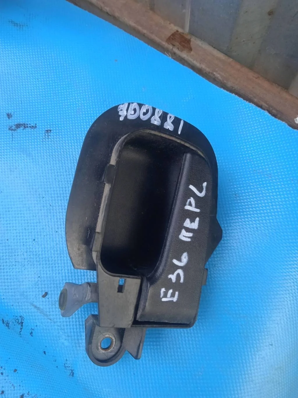 Ручка двери передней внутренняя левая BMW 3-серия