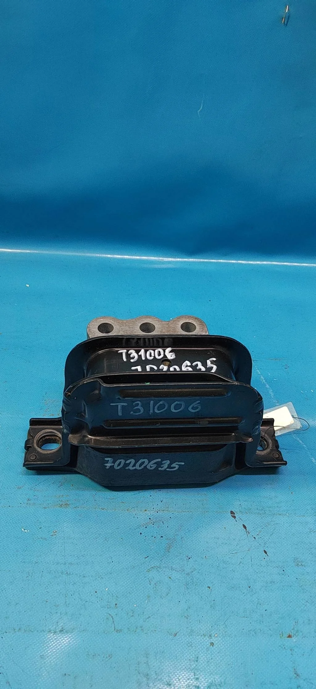 Опора двигателя Opel Antara (2006-2015)