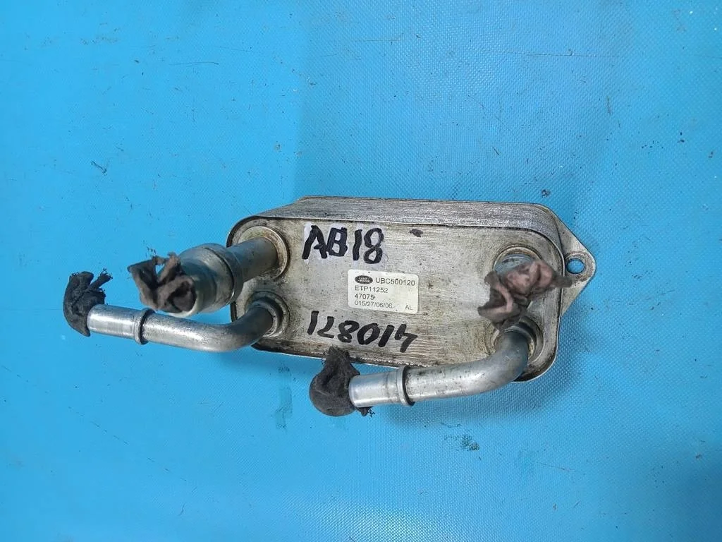 Масляный радиатор теплообменник Land Rover Range