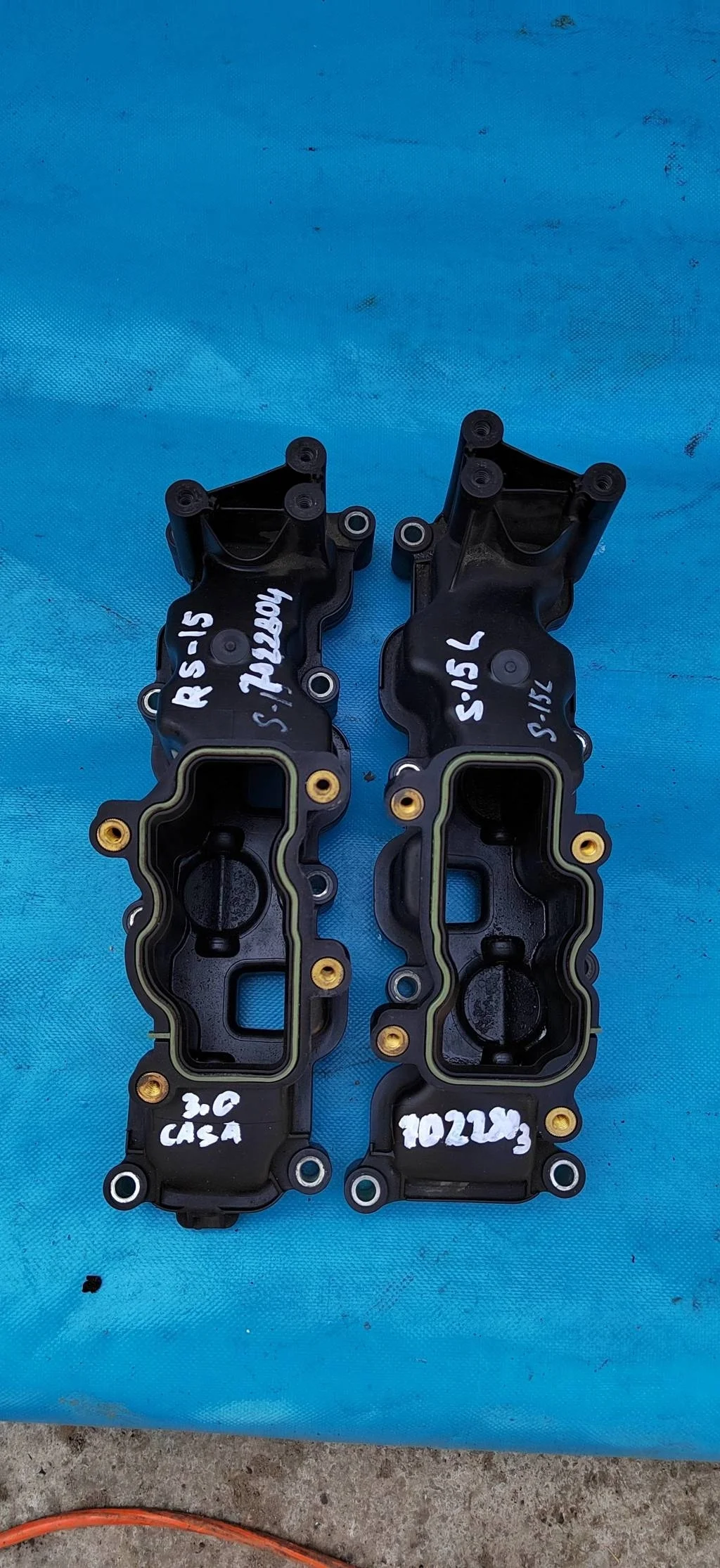 Коллектор впускной Audi Q7 (2006-2016)