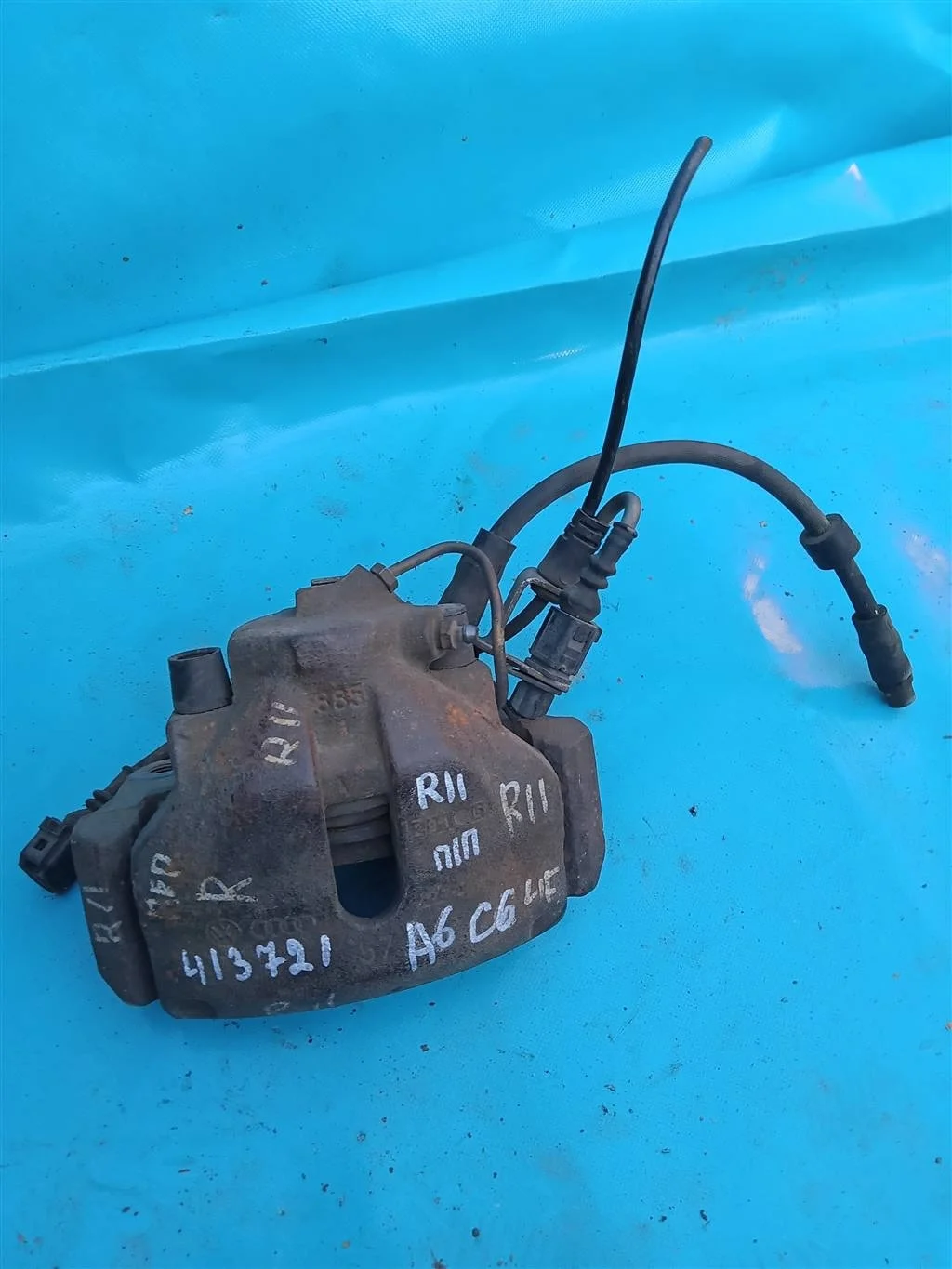 Суппорт тормозной передний правый Audi A6  C6,4F(